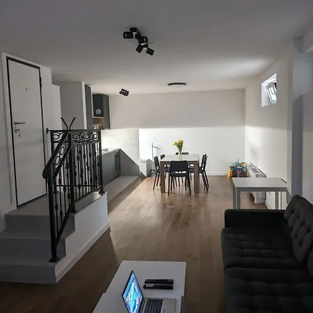 Gardengatestudio Belgrad Exteriör bild